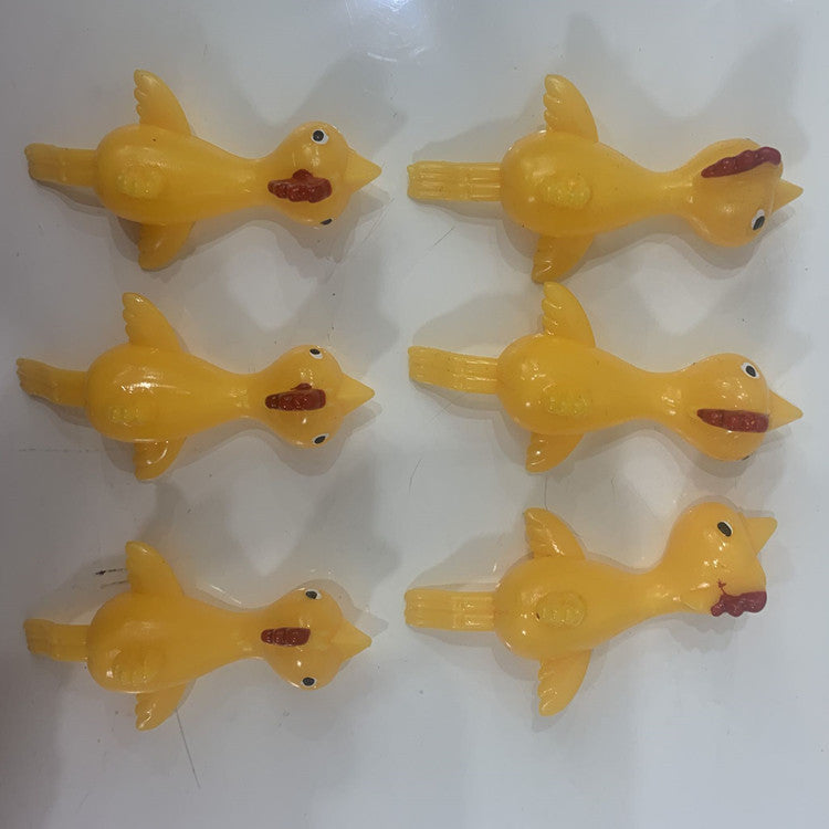 1 Set-5pcs Ejection Chicken Toy Light Rubber Finger Prank Flying Toy